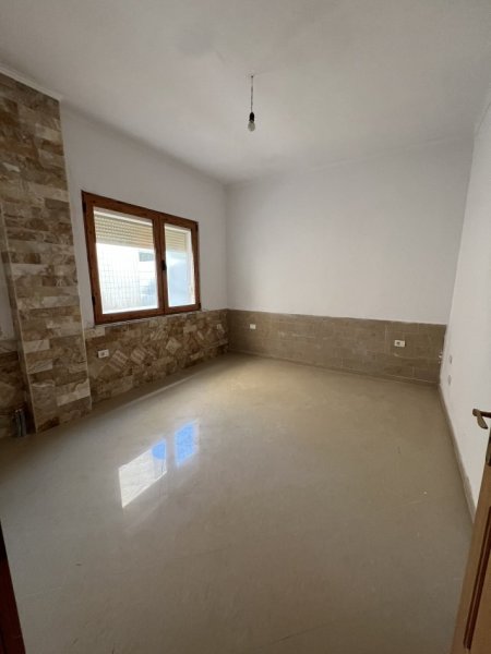 Shitet Vile 3 Katshe prane Vilave Gjermane , , 448 m² 350,000 € (Fuat Toptani)