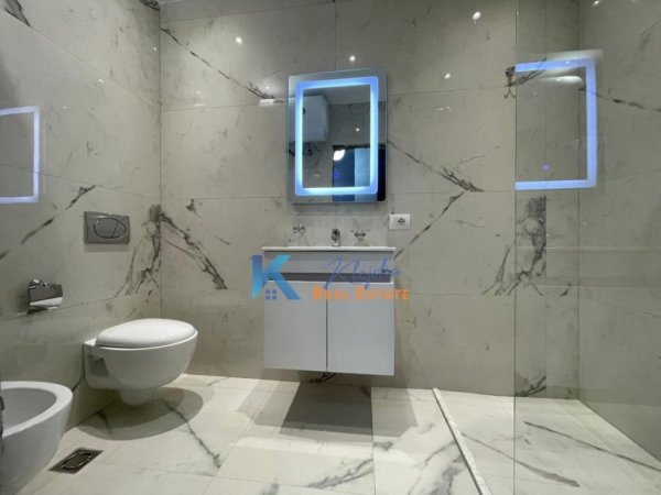 Tirane, jepet me qera apartament 1+1, Kati 3, 70 m² 700 € (Rruga e Kosovareve, afer hotel Dinastia)