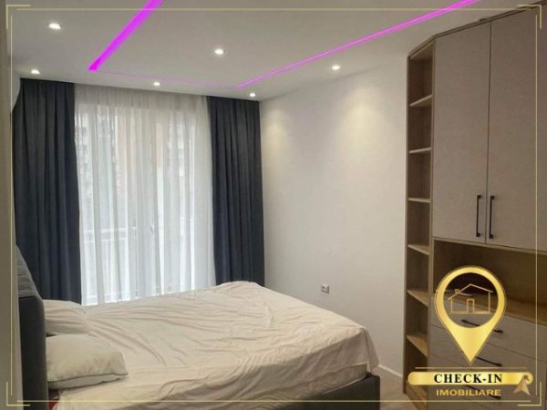 Tirane, jepet me qera apartament 2+1+Aneks+Ballkon, Kati 5, 102 m² 1,000 € (Rruga e Barrikadave)