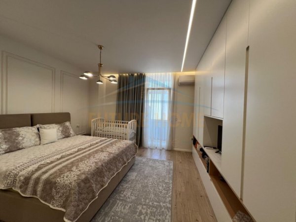 Durres, shitet apartament 2+1, Kati 9, 103 m² 120,000 € (PLAZH ILIRIA,DURRES)