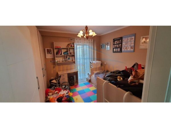 Durres, shitet apartament 2+1+Ballkon, Kati 3, 102 m² 210,000 € (QENDER,DURRES)