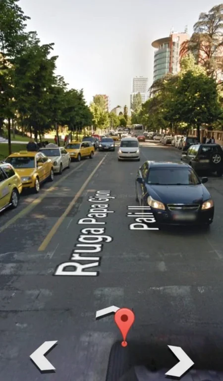 Tirane, jepet me qera ambjent biznesi , Kati 3, 198 m² 4,500 € (Mbrapa Kryeministrise)