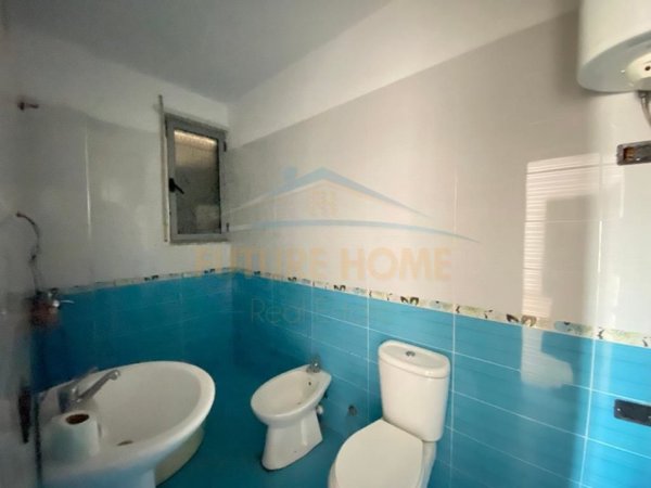 Durres, shitet apartament 2+1+Aneks+Ballkon, Kati 8, 119 m² 90,000 € (DURRES)