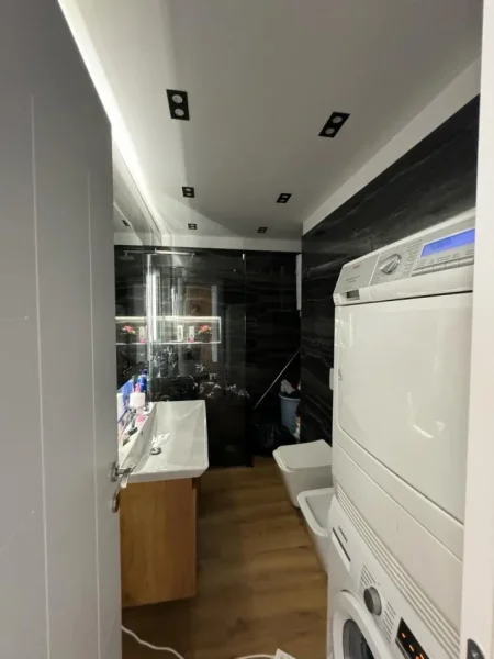 Tirane, shes apartament 2+1+Aneks, Kati 5, 136 m² 280,000 € (Frosina Plaku)