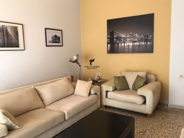 Tirane, jepet me qera apartament 3+1, Kati 3, 154 m² 700 € (RRUGA E DIBRES)