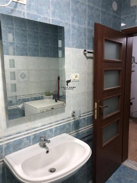 Tirane, jepet me qera apartament 1+1, Kati 2, 64 m² 600 € (MYSLYM SHYRI)