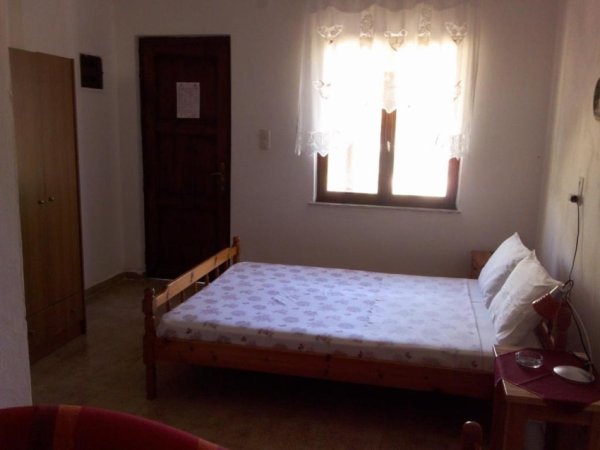 Tirane, jepet me qera Vile 3+1, , 120 m² 420 € (shkolla e bashkuar)