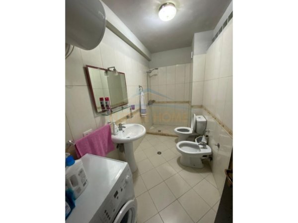 Tirane, jepet me qera apartament 2+1, Kati 2, 75 m² 450 € (Unaza e Re)