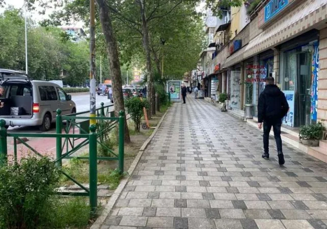 Tirane, jepet me qera dyqan , Kati 0, 32 m² 800 € (21 Dhjetori)