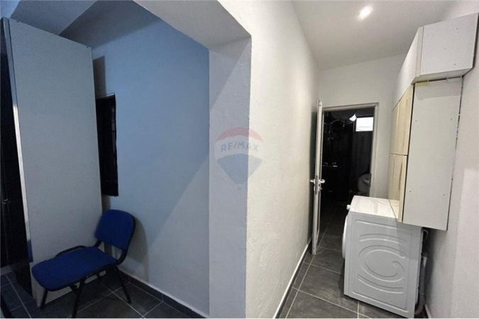 Tirane, jepet me qera apartament 1+1, , 35 m² 250 € (Studio me qira per 280Euro/muaj)
