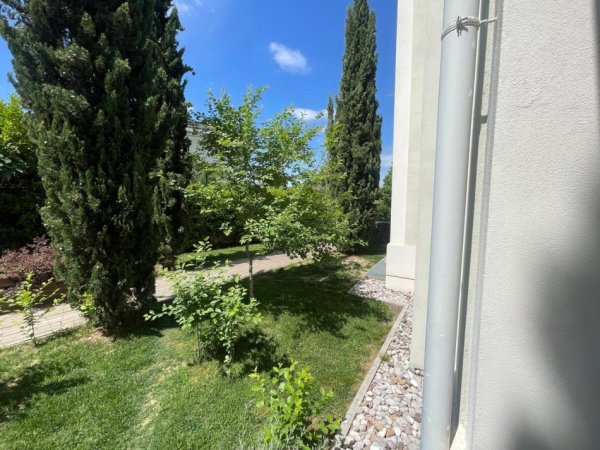 Tirane, shitet Vile , , 736 m² 1,650,000 € (Rolling Hills)