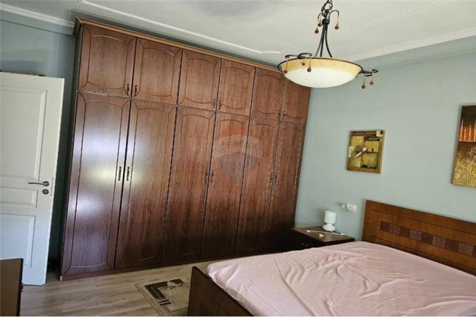 Tirane, jepet me qera 1+1, Kati 4, 61 m² 550 € (APARTAMENT 1+1 PER QIRA TEK ZOGU ZI)