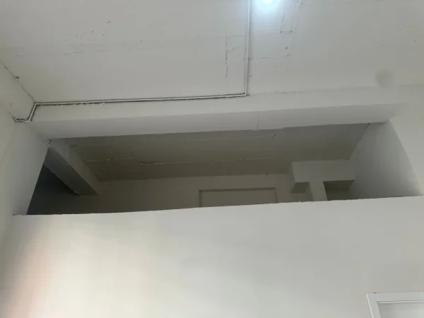 Tirane, jepet me qera ambjent biznesi , Kati 0, 35 m² 400 € (Perballe Spitalit Amerikan 3)