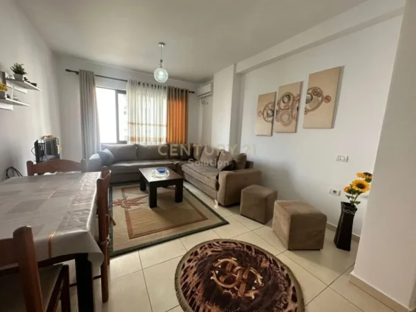 Tirane, jepet me qera apartament 1+1, Kati 3, 90 m² 420 € (Ozone, Astir)