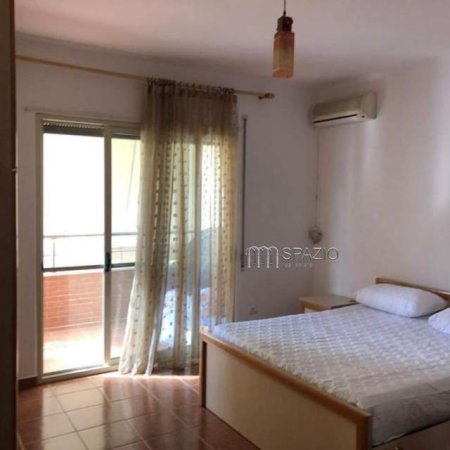 Tirane, jepet me qera apartament 2+1+BLK Kati 9, 90 m² 500 Euro (Rruga ''Elbasanit'')