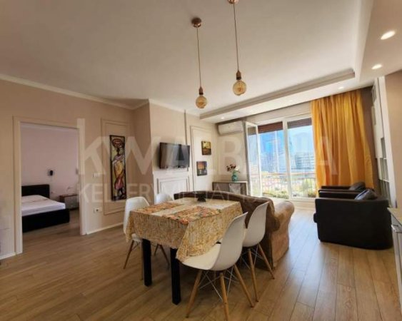 Tirane, jepet me qera apartament 2+1 Kati 9, 90 m² 650 Euro (Islam Alla)