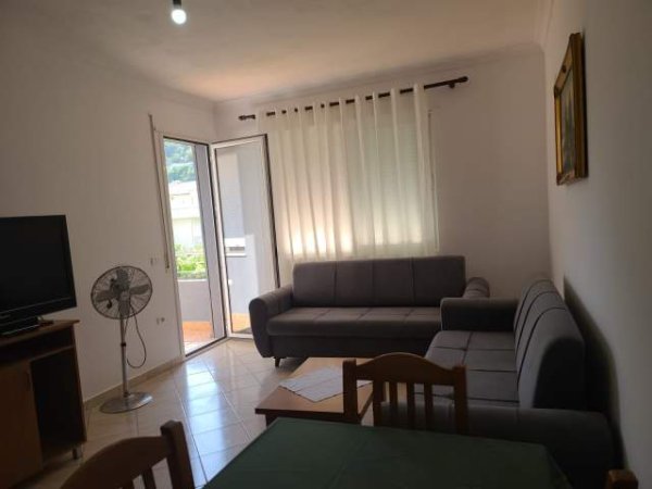 Vlore, jap me qera apartament ne plazh 1+1 Kati 1, 74 m² 3.500 Leke (Cameria)