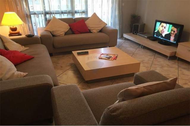 Tirane, jepet me qera apartament 1+1 Kati 2, 80 m² 500 Euro (liceu artistik)