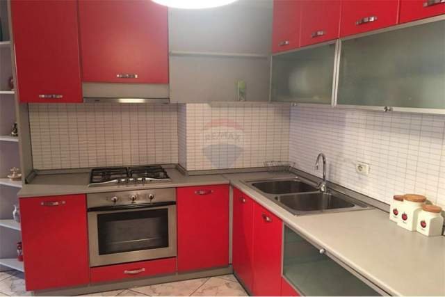 Tirane, jepet me qera apartament 1+1 Kati 2, 80 m² 500 Euro (liceu artistik)