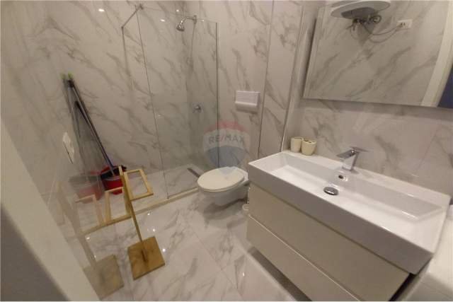 Tirane, jepet me qera apartament 1+1+BLK Kati 2, 60 m² 500 Euro (nikolla tupe bllok)