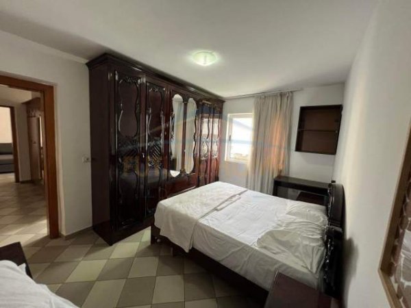 Tirane, jepet me qera apartament Kati 5, 68 m² 400 Euro (Sheshi willson)
