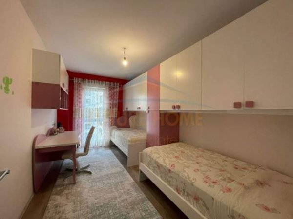 Tirane, jepet me qera apartament 2+1+A+BLK Kati 4, 93 m² 600 Euro (Kompleksi Kontakt) PRO+27007