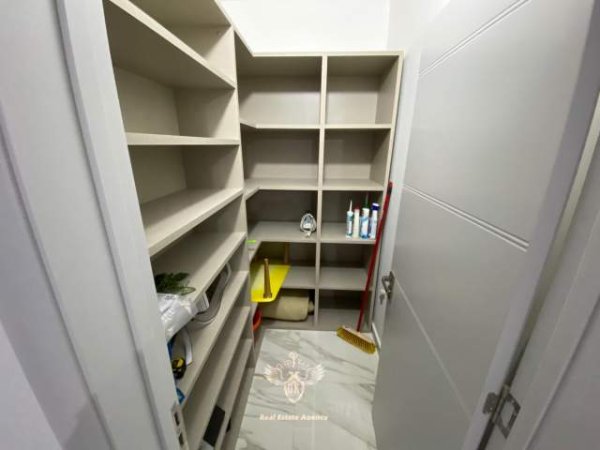 Durres, jap me qera apartament 1+1+A+BLK Kati 19, 94 m² 500 Euro (VOLLGA)