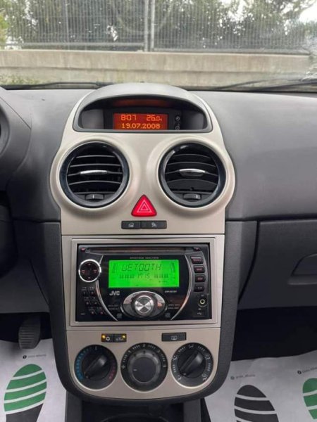 Tirane, shes makine Opel CORSA Viti 2008, 3.200 Euro