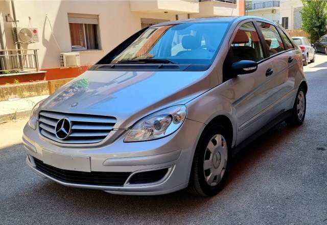 Okazion benz b180 kambio automat me 170000km ne gjendje perfekte