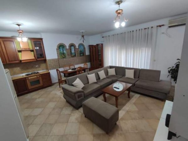 Tirane, jepet me qera apartament 2+1+BLK Kati 3, 130 m² 600 Euro (9 Kateshet)