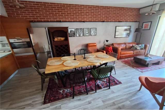 Tirane, jepet me qera apartament 2+1+BLK Kati 3, 107 m² 550 Euro (FUSHA AVIACIONIT)