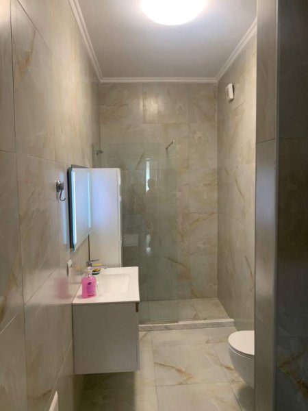 Tirane, jepet me qera apartament 2+1+BLK Kati 2, 107 m² 500 Euro (jordan misja)