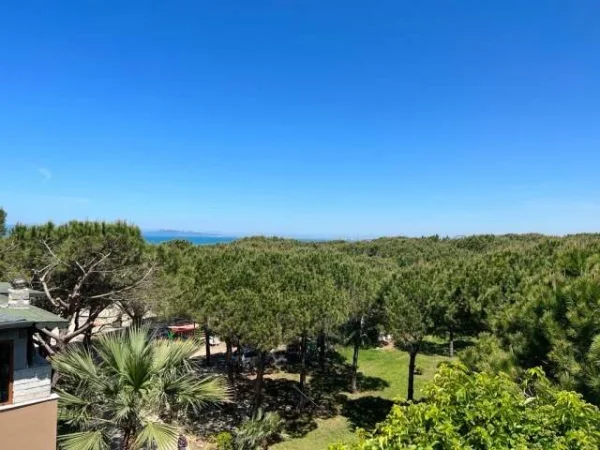 Qerret, jap me qera per pushime Vile ne bregdet tek kompleksi Diell (Rruga e fshatrave turistike)