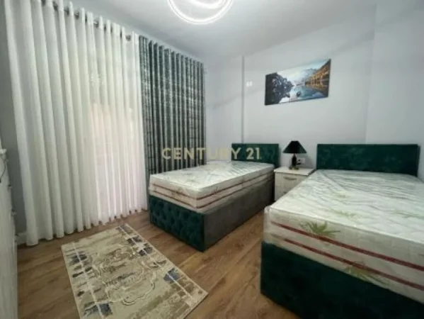 Tirane, jepet me qera apartament , , 680 € 