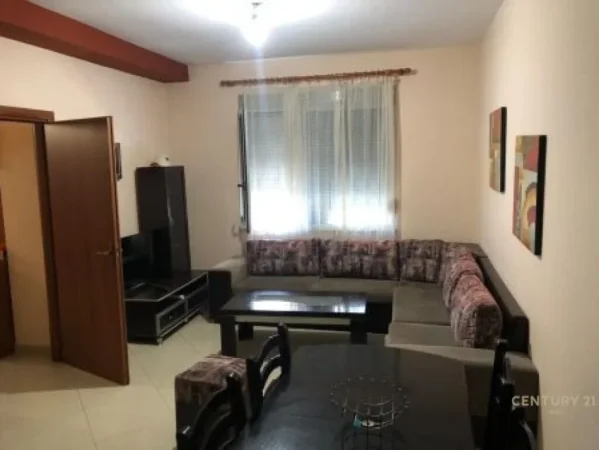 Tirane, jepet me qera apartament 2+1, Kati 3, 83 m² 700 € (Selvia kompleksi halili)