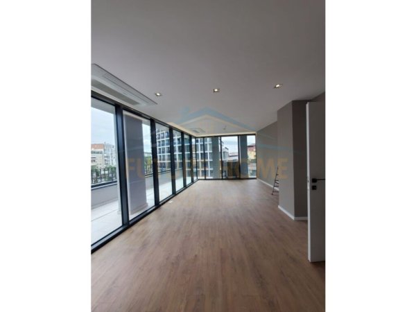 Tirane, jepet me qera apartament 2+1+Ballkon, Kati 3, 124 m² 1,300 € (Rruga e Kosovareve)