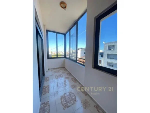 Durres, shes apartament 3+1+Aneks+Ballkon, Kati 5, 163 m² 115,000 € (Drejtoria Policise Durres)