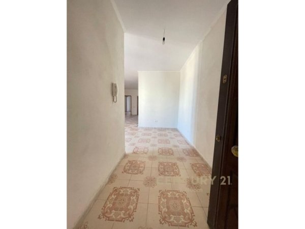 Durres, shes apartament 3+1+Aneks+Ballkon, Kati 5, 163 m² 115,000 € (Drejtoria Policise Durres)