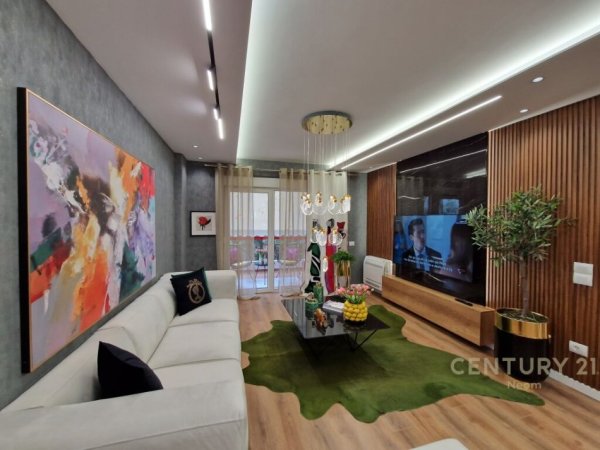 Tirane, shes apartament 2+1+Aneks+Ballkon, Kati 3, 110 m² (KOMPLEKSI COLOMBO 2, LIQENI I THATE)