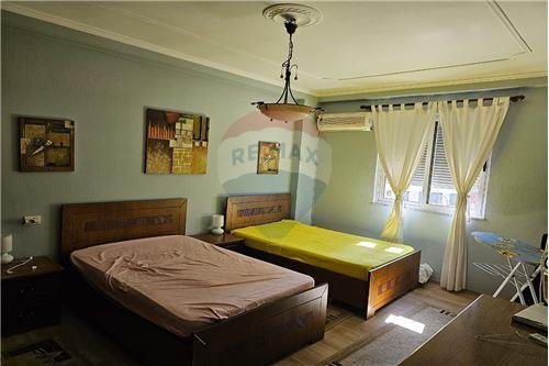 Tirane, jepet me qera apartament 1+1+Ballkon, Kati 4, 61 m² 550 € (Zogu i Zi)