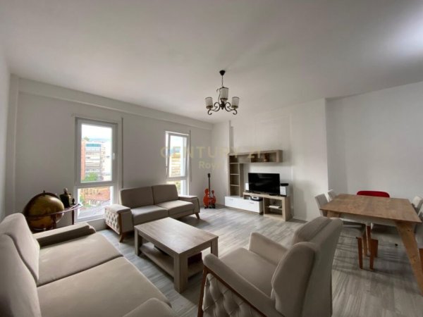 Tirane, jepet me qera apartament 2+1, Kati 5, 138 m² 1,500 € (rruga dibres)