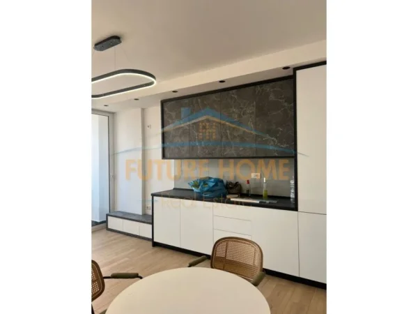 Tirane, shitet garsonier 1+1, Kati 4, 36 m² 82,000 € (KRISTAL CENTER)