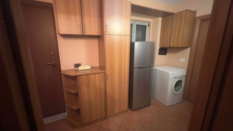 Tirane, jepet me qera apartament 2+1, Kati 4, 72 m² 500 € (Ali Demi)