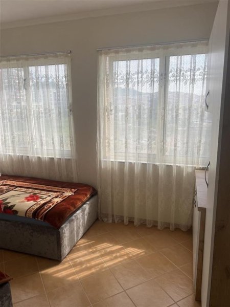 Tirane, jepet me qera apartament 2+1, Kati 2, 390 € 