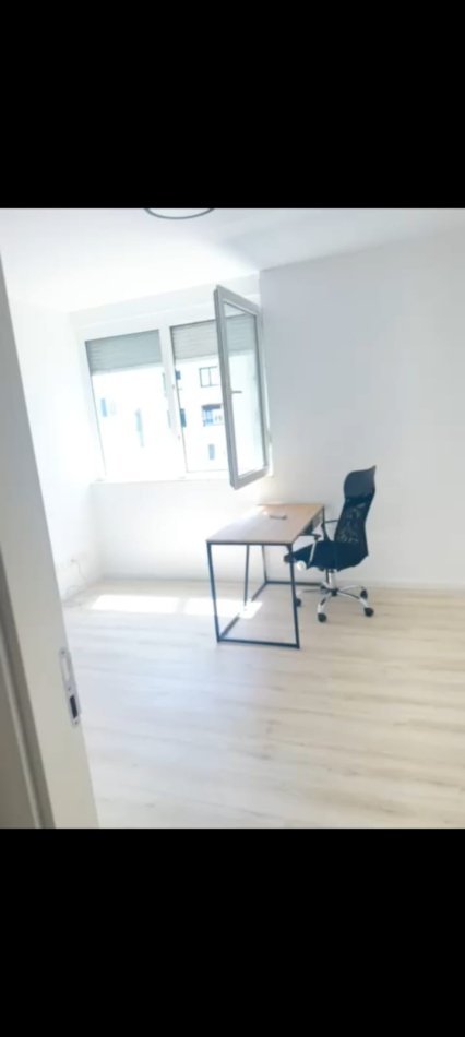 Tirane, jepet me qera apartament 3+1, Kati 5, 105 m² 900 € (Ish Ekspozita Tirana)