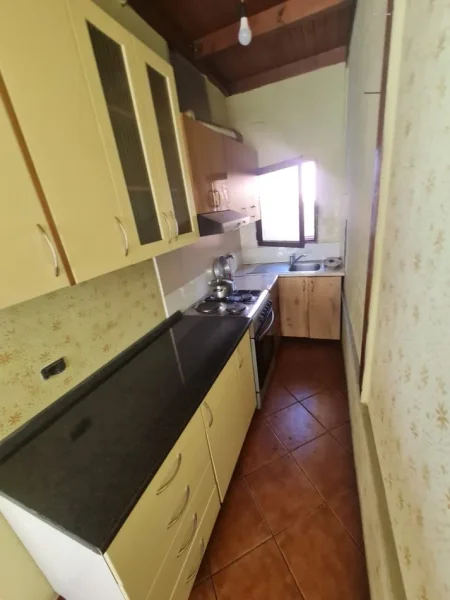 Tirane, jepet me qera apartament 2+1, Kati 2, 70 m² 400 € (Fakulteti i Mjekesise)