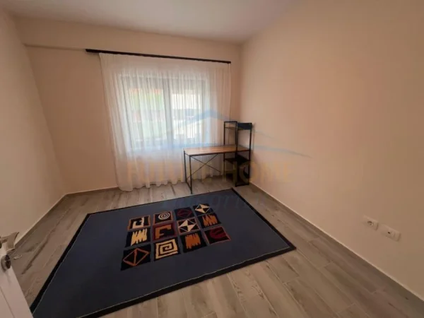 Tirane, jepet me qera apartament 2+1, Kati 3, 99 m² 600 € (Kodra e Diellit)