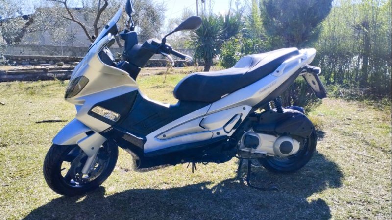 Elbasan, shitet Gilera Nexus 250 cc, 3,500 €