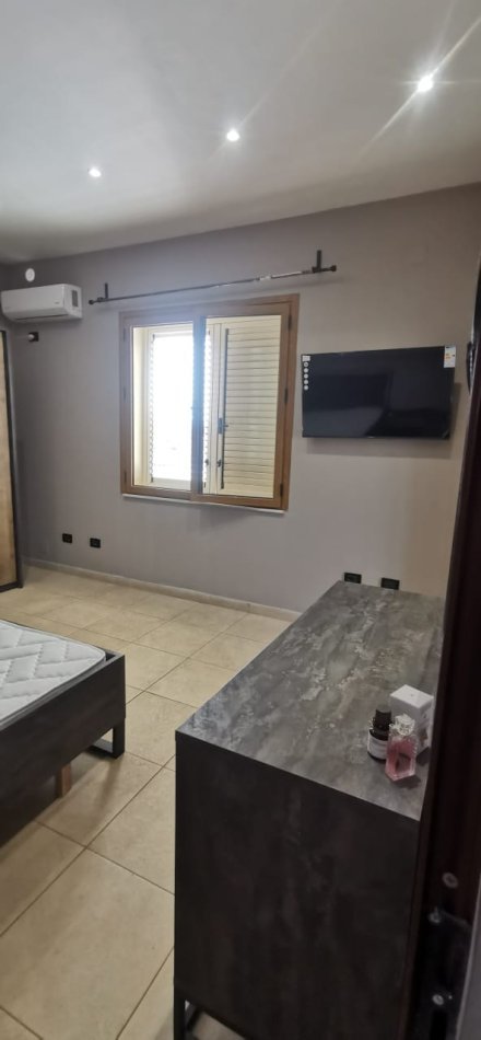 Tirane, jepet me qera apartament 1+1+Ballkon, Kati 2, 449 € 