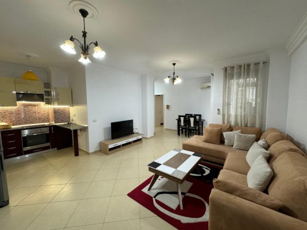 Tirane, jepet me qera apartament 1+1+Aneks+Ballkon, Kati 3, 74 m² 350 € (Besim Alla)